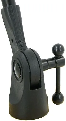 Soundking SD146 Микрофонная стойка настольная.